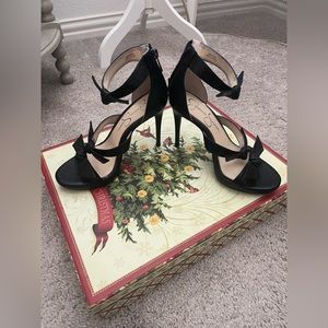 JESSICA SIMPSON Kaycie Bow Ankle Strap Stiletto